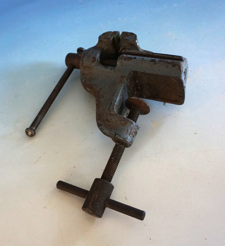 Vintage alter schraubstock - vintage,