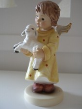 Hummel Engel mit Lamm