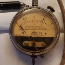 Antiker Funktionsfähiger  Elementprüfer . Von 1EL auf 3EL umschaltbar. 1920/30