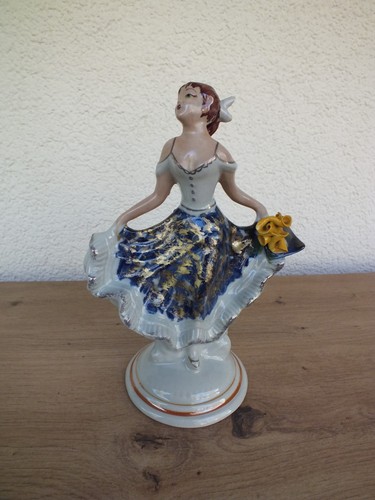 Schöne alte figur tänzerin - schöne,