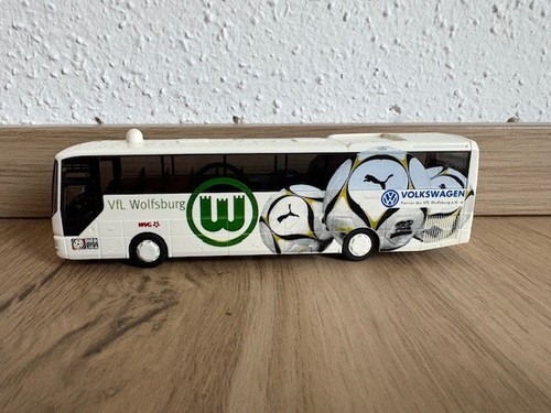 Mannschaftsbus vfl wolfsburg - mannschaftsbus,