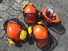 Stihl Helm Forsthelm Schutzhelm Forstschutzhelm Gehörschutz  Kettensägenhelm