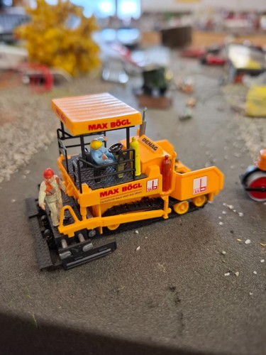 Kibri deckenfertiger mit - deckenfertiger,