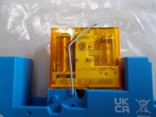 Finder Relais 230V AC /24V AC/24V DC 40.51.8.230   (Koppelrelais)