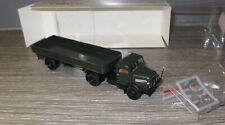 Brekina 71401 IFA S 4000-1, DDR , Pritschen Sattelzug, dunkelgrün _ H1585
