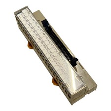 Omron Steckverbinder Connector  XW2D-40G6 40-polig Steckverbinder für Industrie