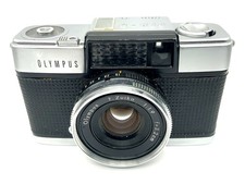 Olympus PEN D Sucherkamera mit