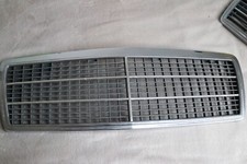 Original Mercedes W202 C-Klasse - Kühlergrill Grill Frontgrill 2028880023