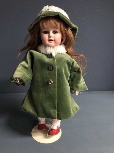 Alter puppen samtmantel mit - puppen,