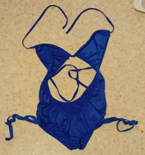 Body, Cut Outs, rückenfrei, bauchfrei in Blau - Größe L