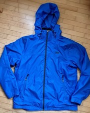 blaue Helly Hansen