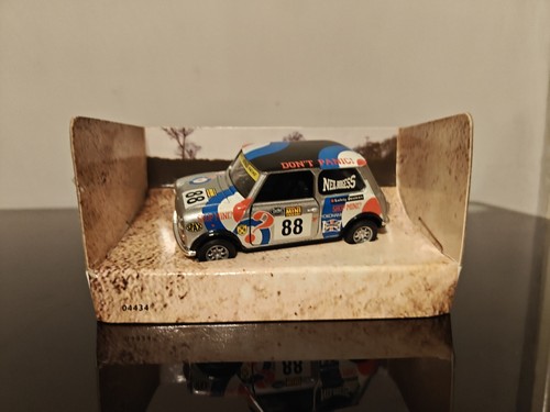 Mini cooper neil burgess - cooper,