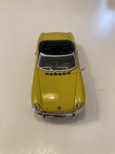 FIAT 124 Spider Cabrio 1968 gelb 1/43 Vitesse Modellauto 