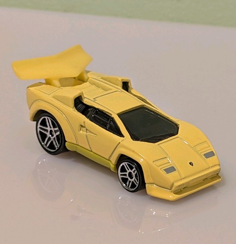 Hot wheels lamborghini - wheels,