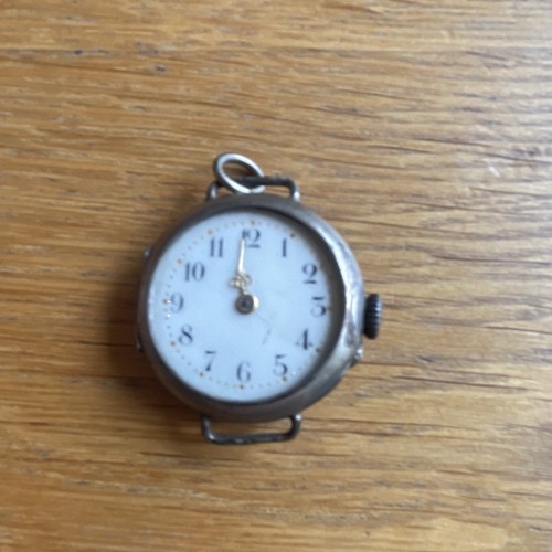 Antike kleine armbanduhr - antike,