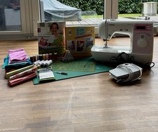 Brother Innov-is 10A Anniversary NV10A Nähmaschine Als Set. Unbeschadet Wie Neu