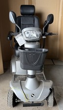 Elektromobil Sterling S400