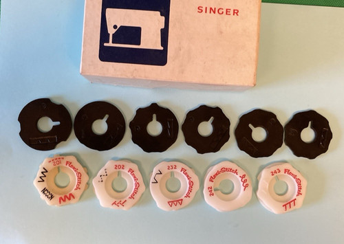 Vintage singer - 11,