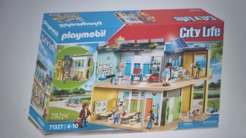 Play mobil city - city, life.