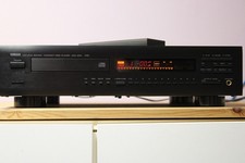 Yamaha CDX-930  CD Player
