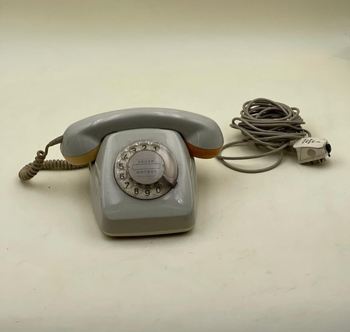 Altes wählscheiben telefon - altes,
