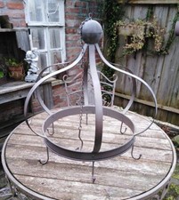 GROßE KRÄUTERTROCKNER