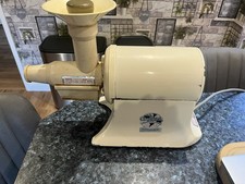 Champion juicer 2000 - champion,