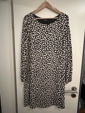 Etuikleid Größe 44 Comma