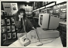 1994 Press Photo Kathy Ubert
