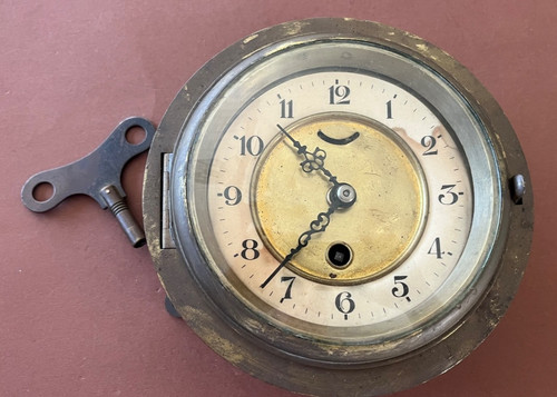 Alte schiff wanduhr mechanisch - schiff,