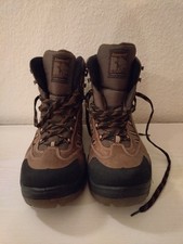 Stiefeletten Herren Gr. 43 Landrover neu, die Größe fällt normal aus.