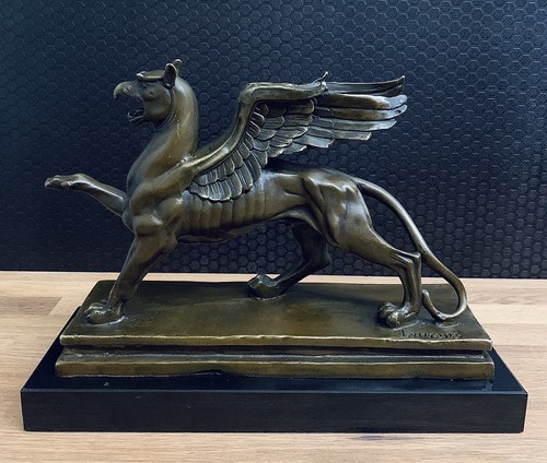 Bronzefigur greif löwe adler - greif,
