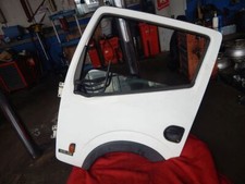 Tür vorne links + Fensterheber NISSAN CABSTAR (F24_) Bj.2011