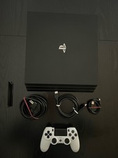 PlayStation 4 Pro – Modell