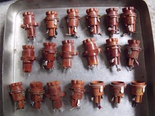 ELEKTRONIK BAUTEILE*SICHERUNGSGEHÄUSE*BASTLER*SAMMLER*KONVOLUT*HANDWERKER