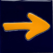 Keramik-Kachel Jakobspfeil -