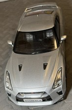 Triple9 nissan skyline - 1:18,