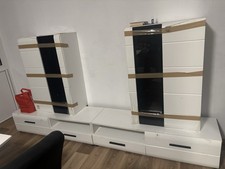 Wohnzimmer-Schrankwand