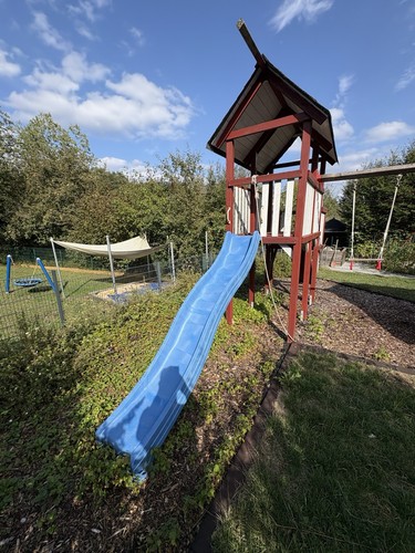 Spielturm schaukel rutsche - spielturm,