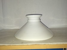 Petroleum Lampen Milchglas
