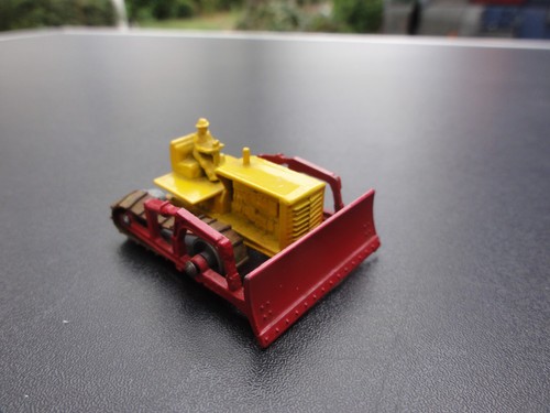 Matchbox lesney catterpilar - lesney,
