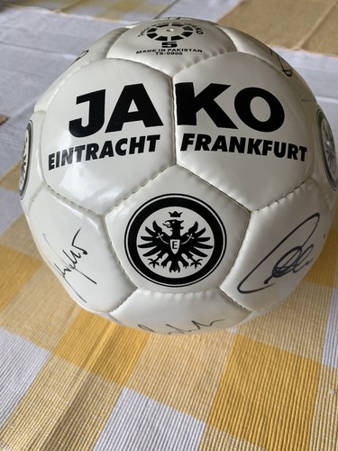 Eintracht frankfurt autogramm - eintracht,