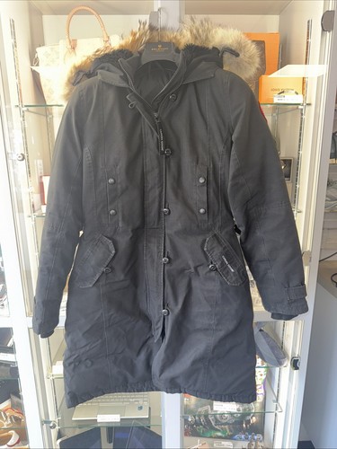 Authentic canada goose - authentic,