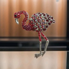  Eine Brosche Flamingo/Kranich Rot Strass auch als Anhäger Modeschmuck