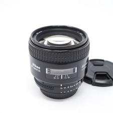 Nikon AF Nikkor 85mm f/1.8D Prime Objektiv - guter Zustand