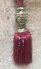 1 Dekoquaste/ Troddel ca 27 cm mit Kordel ca 49 cm Durchmesser ca 6 cmmit Perlen