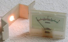 FELDSTÄRKEANZEIGE MIT HALTERUNG FÜR TELEFUNKEN HIFI STUDIO 1 / 1M