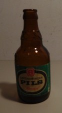 seltene alte Bierlasche DDR Prägeflasche 0,33 l Haustrunk unverkäuflich Pils
