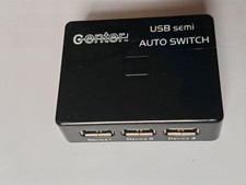 Center USB Switch:  2 x PC auf 3 x USB Gerät
