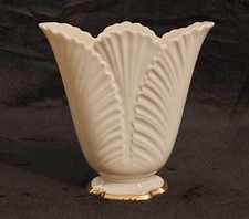 Elfenbein Porzellan Blumen